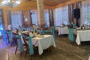 Ресторан Дача в Васкелово. Основной зал